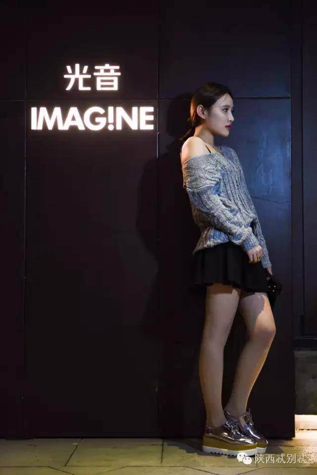 说出你们在酒吧被撩的经历？我面膜笑裂了！丨谁是忒色街拍NO.