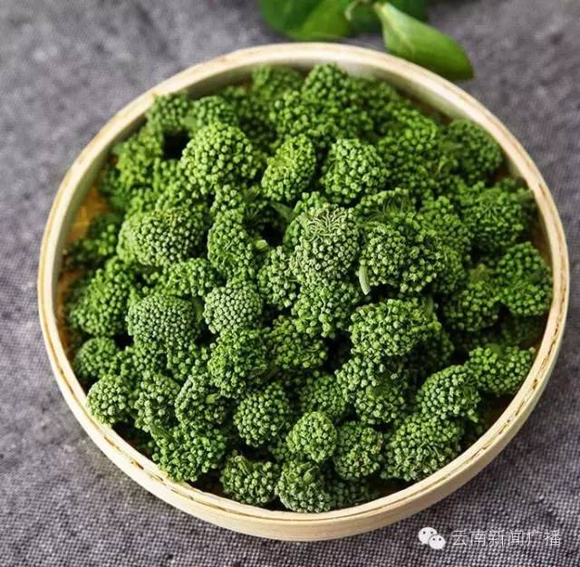 清热解毒润肺止咳生津止渴,生津润肺止咳还防感冒