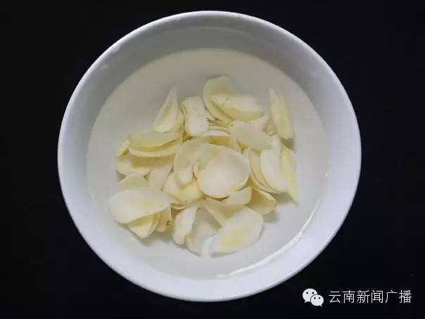 清热解毒润肺止咳生津止渴,生津润肺止咳还防感冒