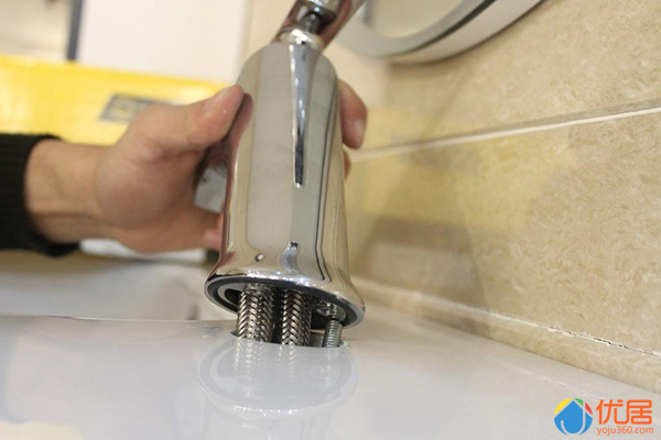 水龙头安装方法及水龙头拆卸步骤,净水器水龙头安装方法和步骤视频