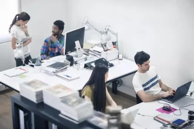 美工和策划哪个好,美工好还是室内设计好