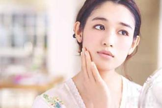 三招帮你远离雀斑的必杀技,对于雀斑应该如何有效的护理