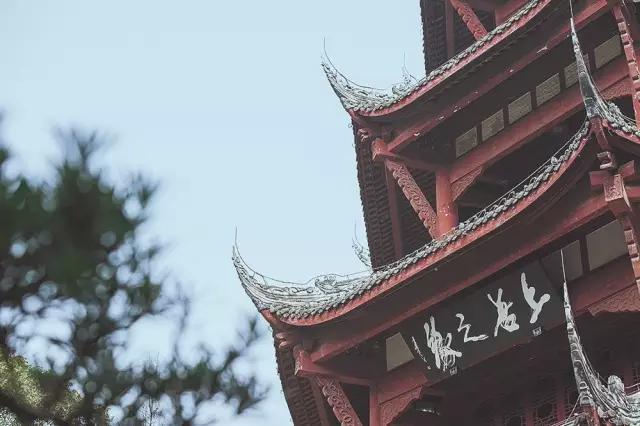 他在这里盖房子时，日本人还没学会唐风