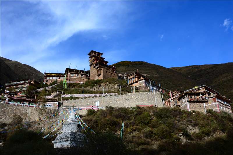 阿坝有个壤塘县，误落凡间的天空之城，美得真实，美得醉人