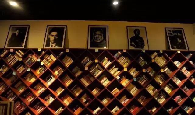 中国最美书店海岱楼钟书阁,杭州最美书店钟书阁