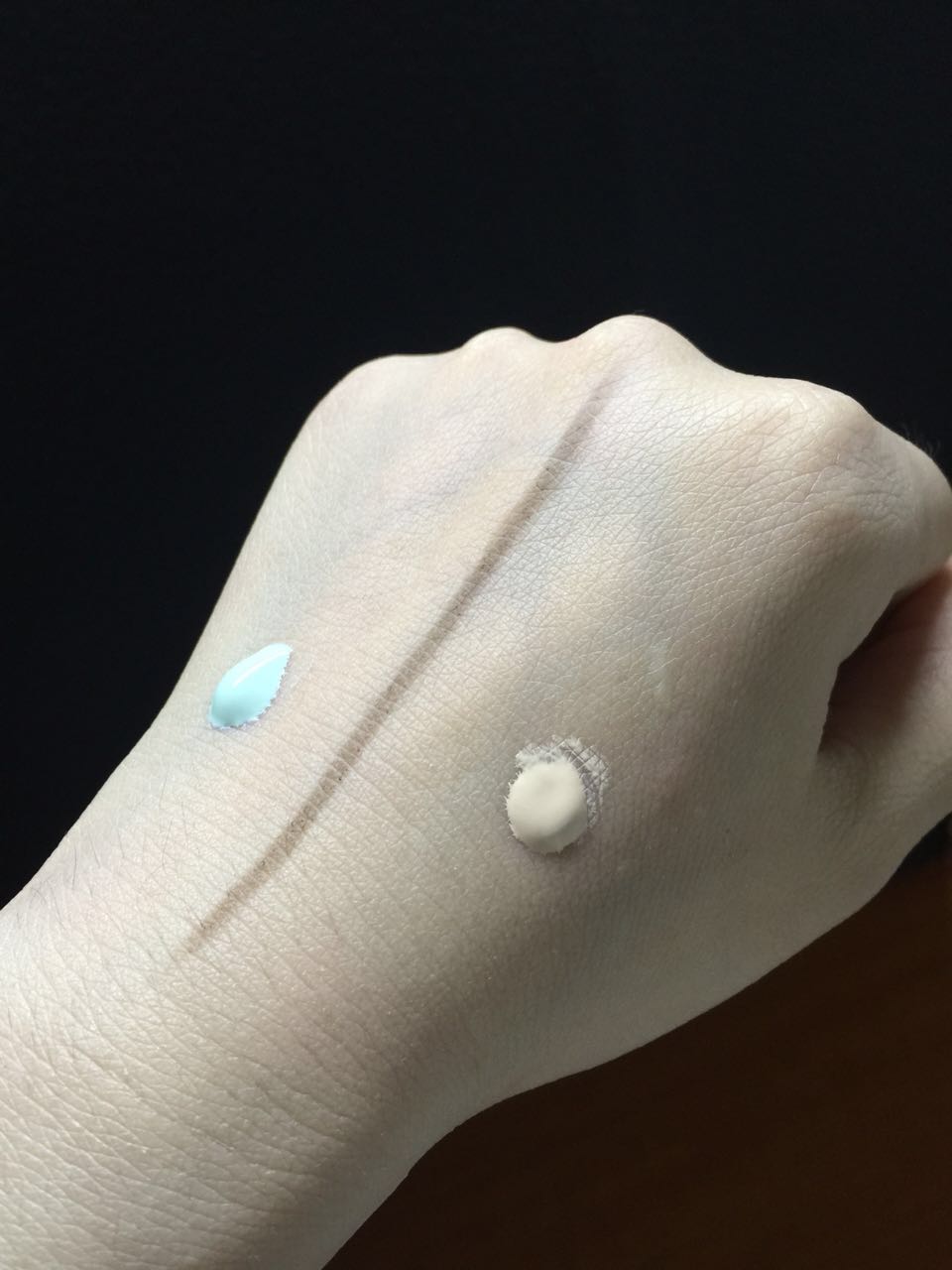 香奈儿哪款cc霜好,香奈儿cc霜专柜版和免税版区别