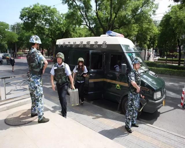 关于运钞车的段子,运钞车安全知识