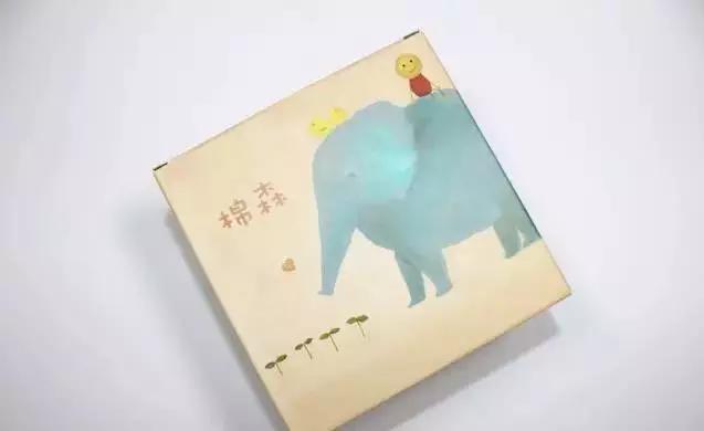 护肤使用爽肤水和精华能够吗,化妆水精华面霜哪个更重要