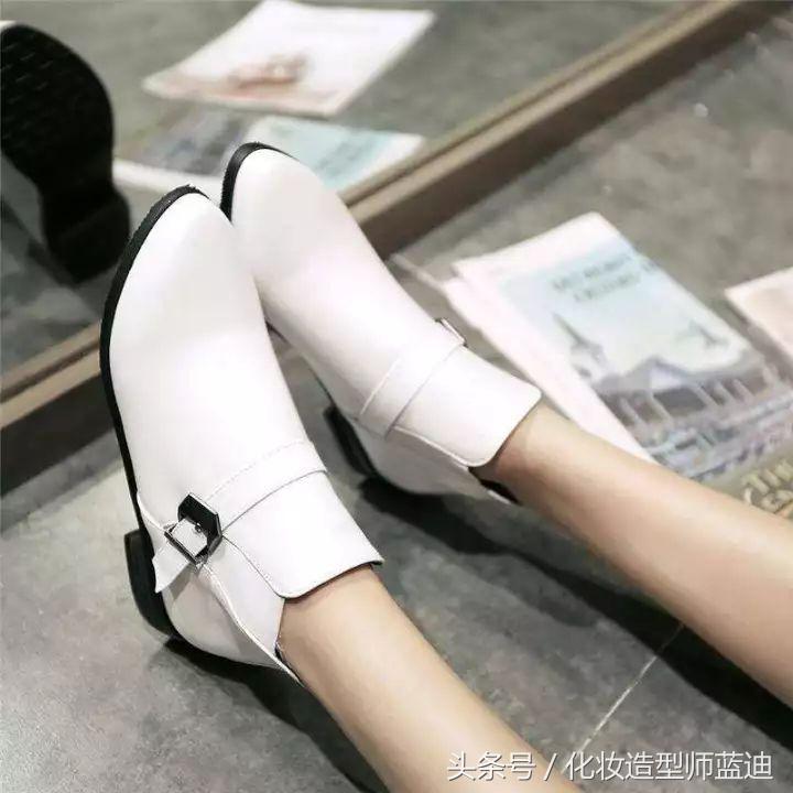 合适秋冬季穿的小白鞋推荐,小白鞋白色爆款