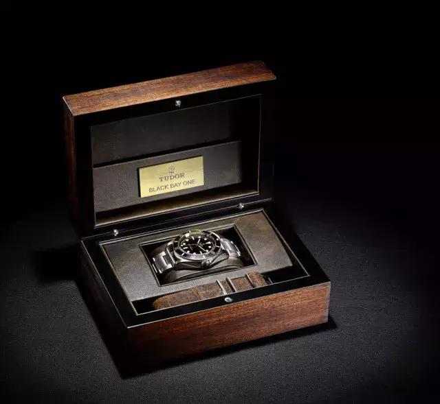 帝舵表为什么几百块钱能买到,1万多的帝舵表怎么样