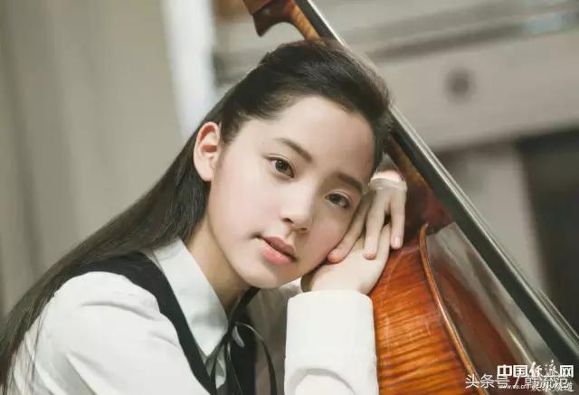 选择美白的精华怎么选水,选美白身体乳要注意什么