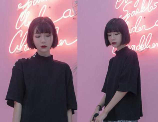 圆脸合适长直发还是卷发,圆脸卷发和直发哪个显年轻