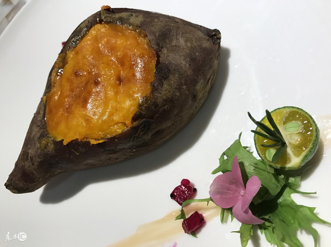 奇葩同事欢乐多，你旁边的那位，也是朵奇葩吗？