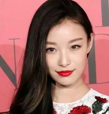 涂对口红,眼妆画成熊猫,也是伪素颜！