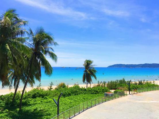 三亚吃喝玩乐亲身攻略——两匹北方的大姑娘吃喝玩乐在三亚