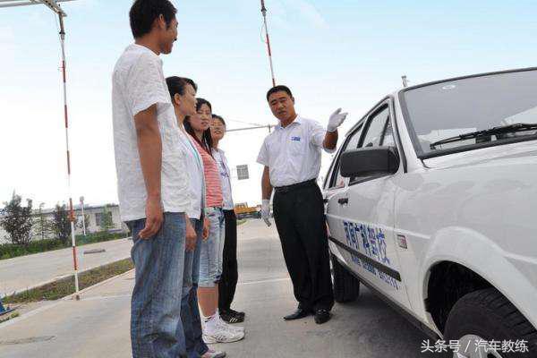 学车找教练的坑,学车找校长还是找教练报名好