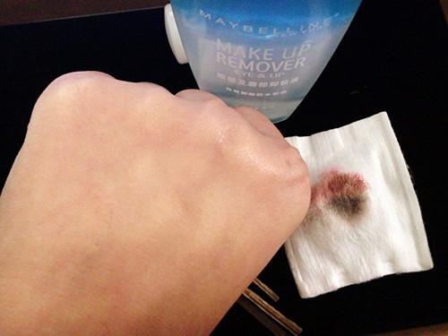 眼唇卸妆水和眼唇卸妆液,眼唇卸妆液好还是眼唇卸妆膏好