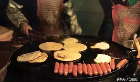 一个月7000半年赚5万的工作有哪些,什么工作既轻松又赚钱月入3000万