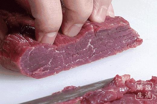 一家值得你品尝的驴肉火锅,超正的驴肉火锅