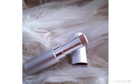 什么牌子高光棒好用,合适油性皮肤的高光棒