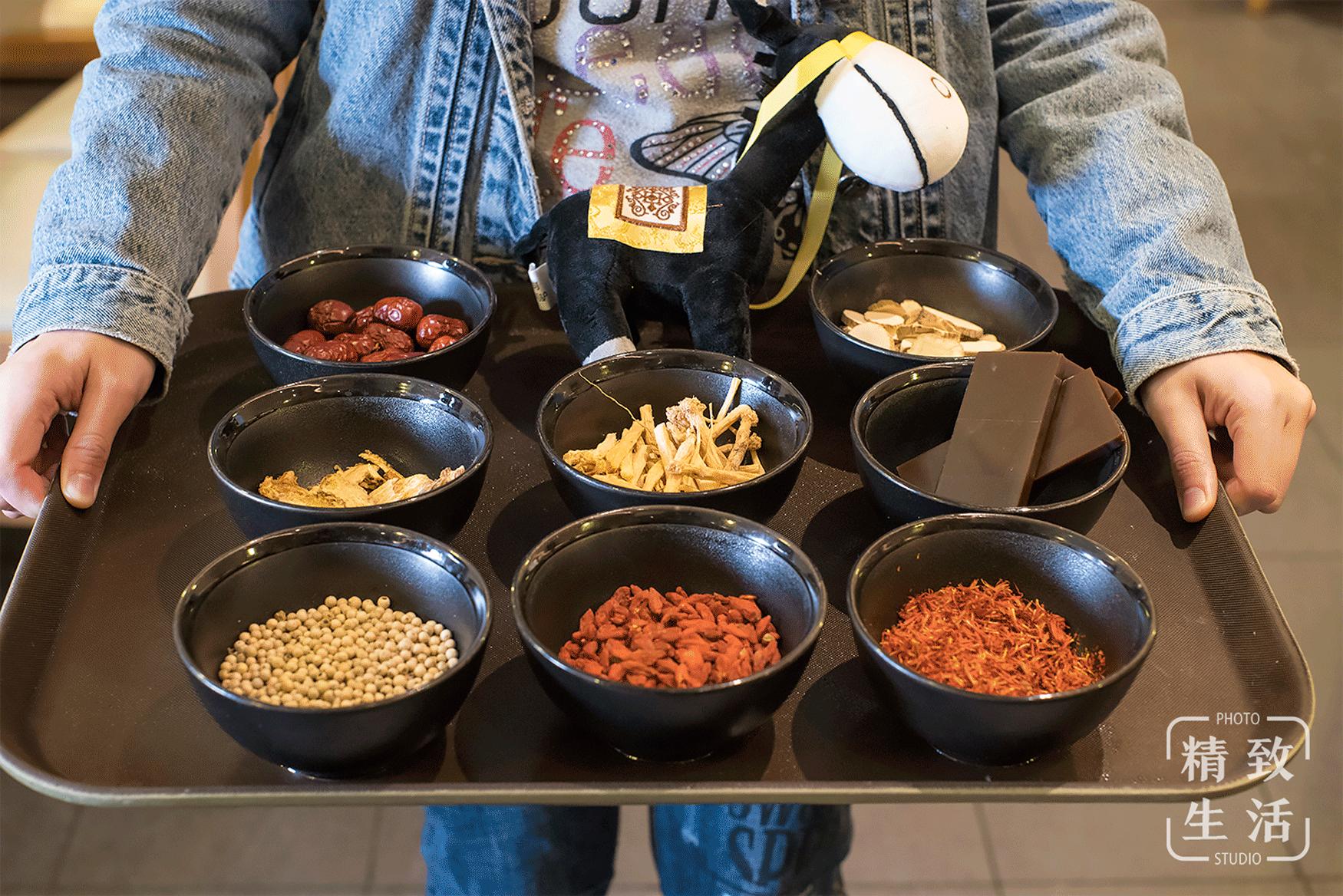 一家值得你品尝的驴肉火锅,超正的驴肉火锅