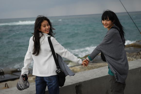 18年唐嫣过生日时杨幂有送祝福吗,唐嫣连续六年送上杨幂生日祝福