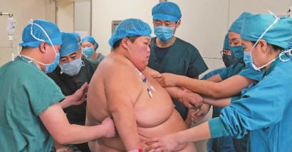 体重指数87接近正常人四倍188.9公斤的他减重手术告捷
