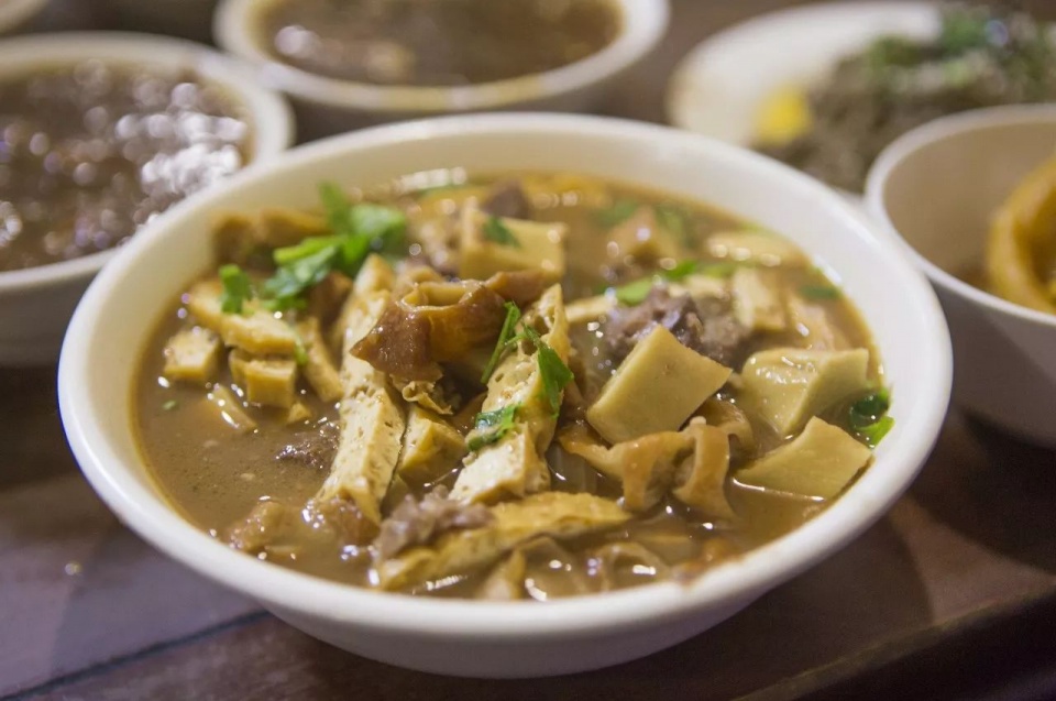 在寒冷的冬天有哪些取暖的方法,在寒冷的冬季运动应注意什么