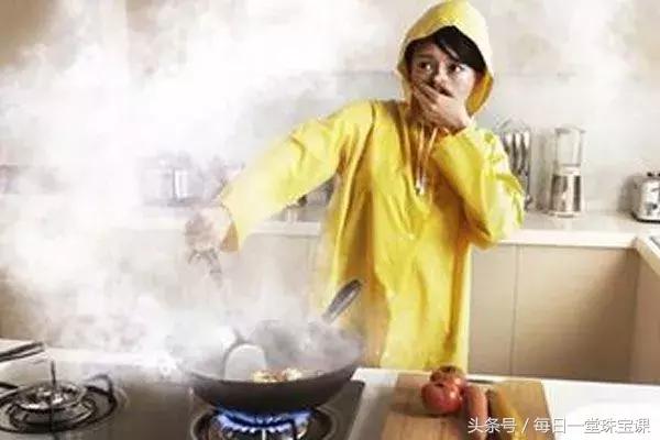 翡翠洗澡能够戴吗,翡翠怕水吗能够戴着洗澡吗