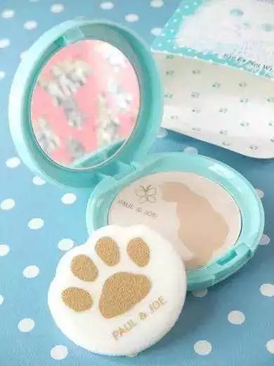 对不起，不能我一个人穷！只能把这些美翻了的猫咪美妆安利给你了