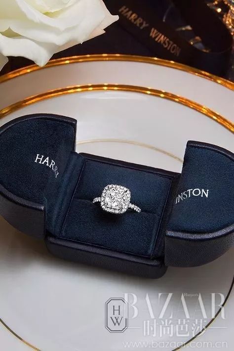 哈里王子蓝宝石戒指,哈里王子的戒指
