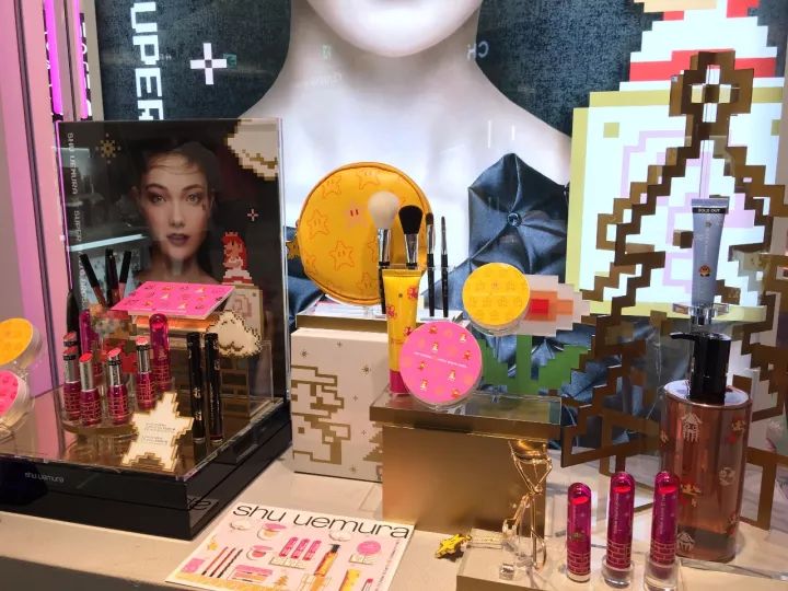 日本门店如何吸引年轻人？品牌IP化成8090后收割机｜鲜锋日本行