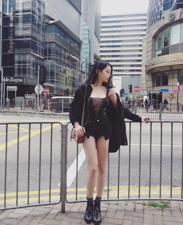 米兰达·可儿维密超模t台秀1080p,全球十大顶级超模米兰达可儿