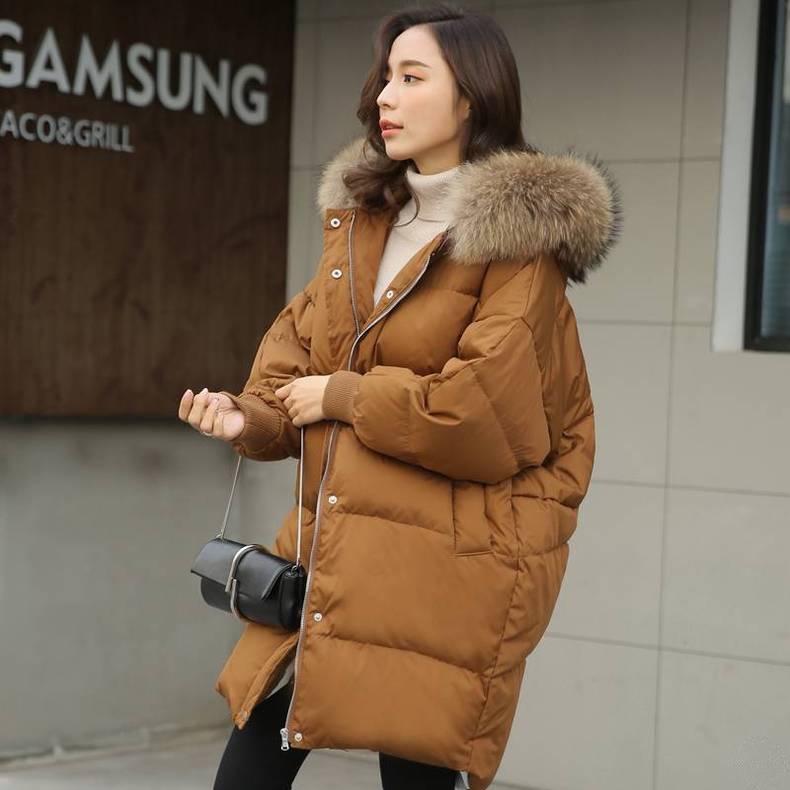 冬装穿搭oversize棉服,时髦棉服保暖显高百分百的女人味