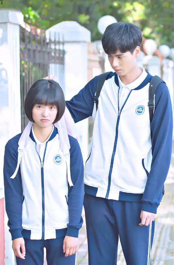 又少一个男神？没关系，你们的新晋男票“小彭于晏”已经上线！