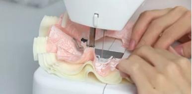 芭比娃娃手工制作鞋子,手工制作的芭比娃娃衣服