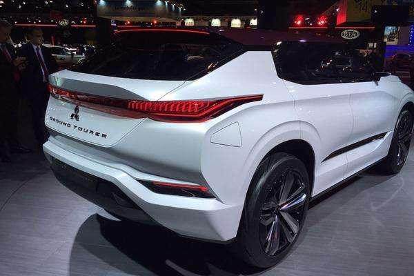 三菱最高端的suv,三菱史上最美suv