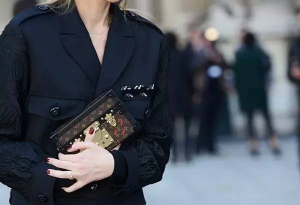 30岁合适香奈儿哪一款包包,40岁以后合适的香奈儿包包