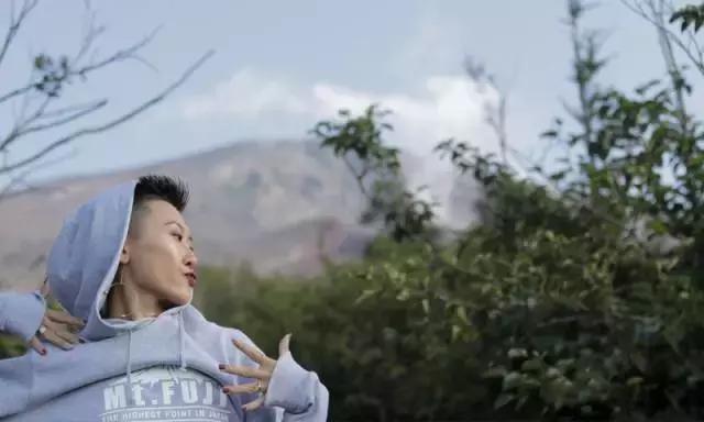 「微在不懂爱」两性节目主持人Alex：成为最坚定的女权主义者