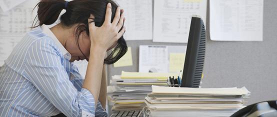 晚上睡前泡脚水里加什么能够除湿,冬天睡前热水泡脚