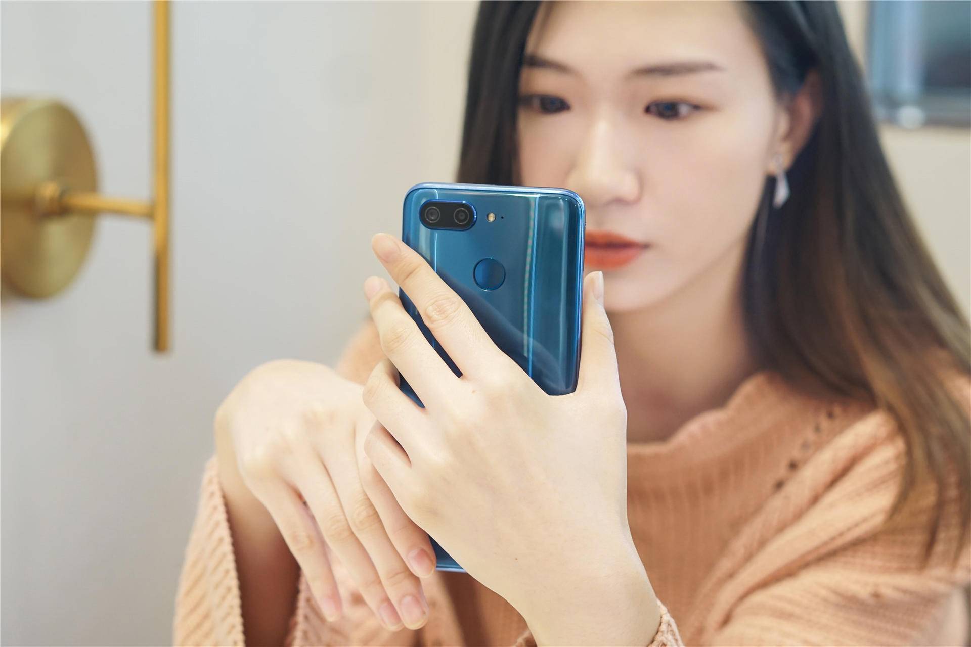 金立s11是全面屏手机吗,金立s11全面屏评测