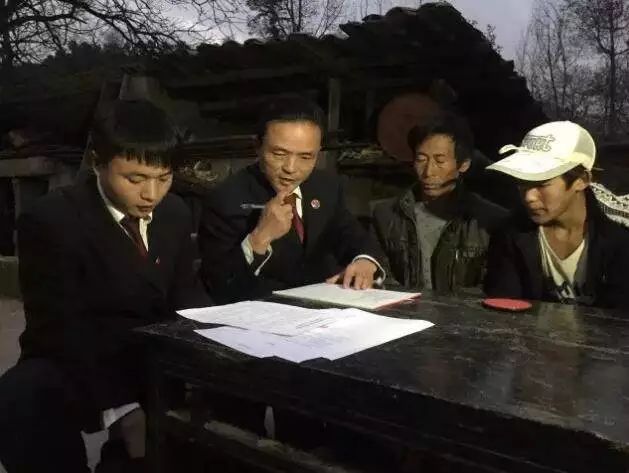 「云检动态」给被害人家庭送去温暖和希望