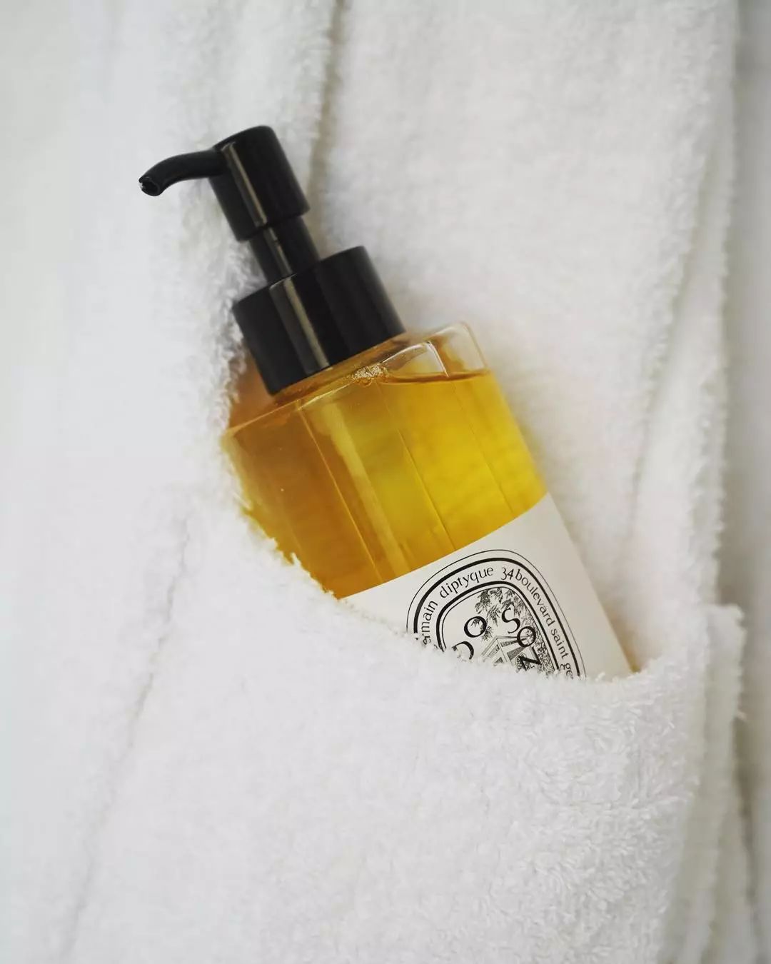 不做“白屑公举”！10款专业级水疗护理的沐浴油，拯救冬季尴尬！