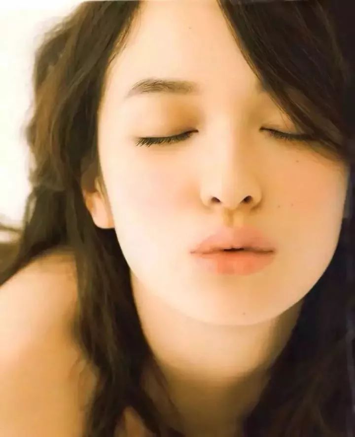 三分钟教会你新手秋冬妆容,超详细秋冬妆容讲解分享