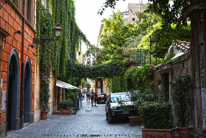 第一次去欧洲去西班牙还是意大利,没出过国第一次能够去欧洲吗