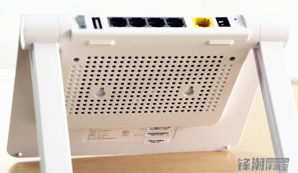 360无线路由器5g双频是千兆版的吗,3605G路由器怎么样