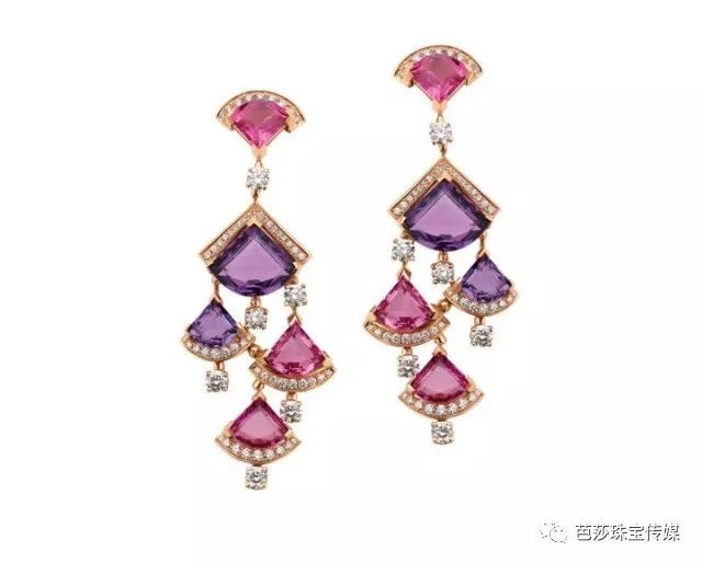 女星们热宠的disco风该戴什么珠宝？Party季绝对帮到你！