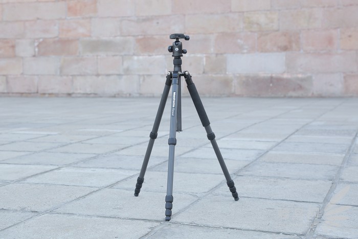 曼富图铝合金三脚架推荐,曼富图element三脚架使用方法