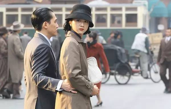 上海迪士尼乐园迷宫体验,上海迪士尼乐园奇幻谷