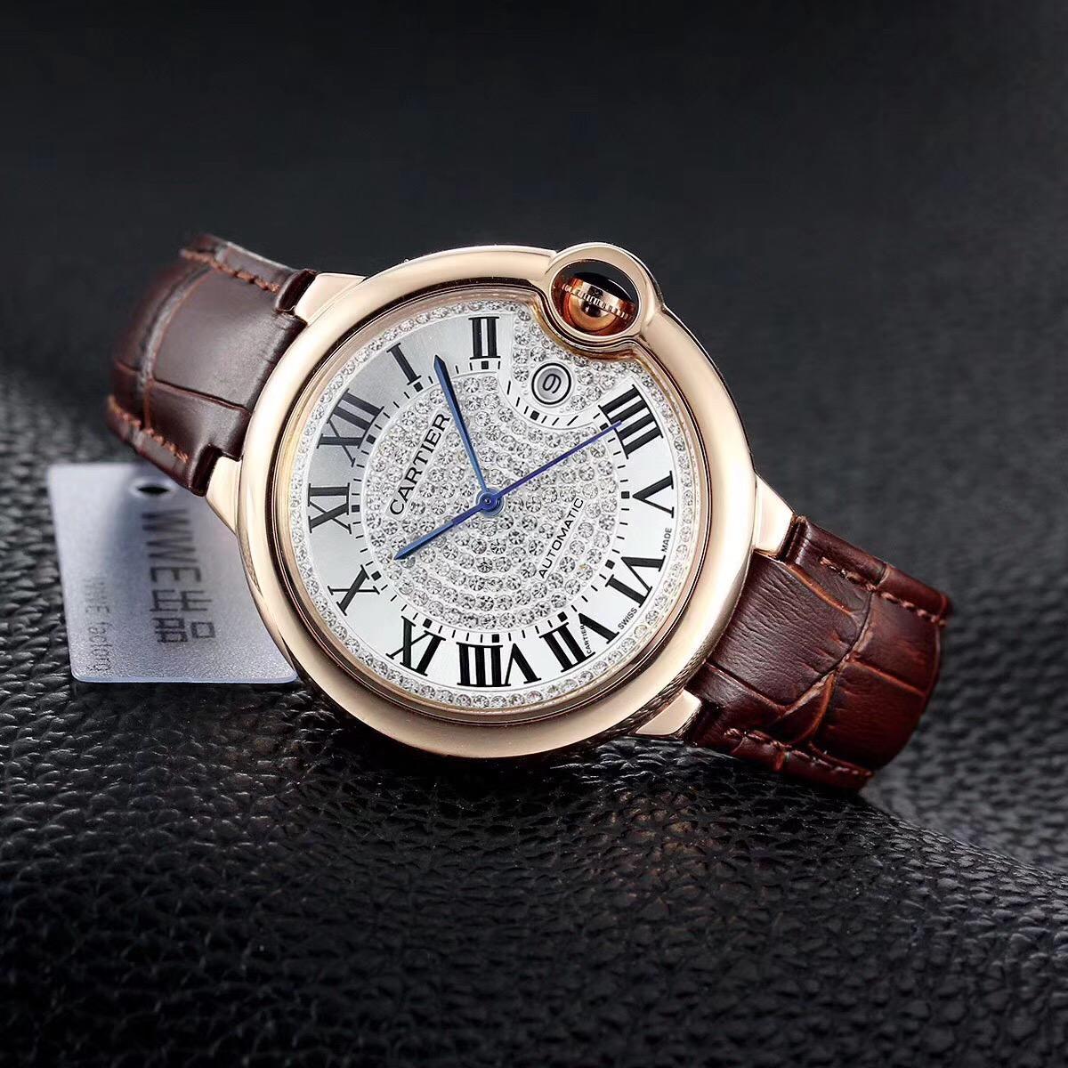 卡地亚蓝气球系列机械腕表，满天星款式更加有气质